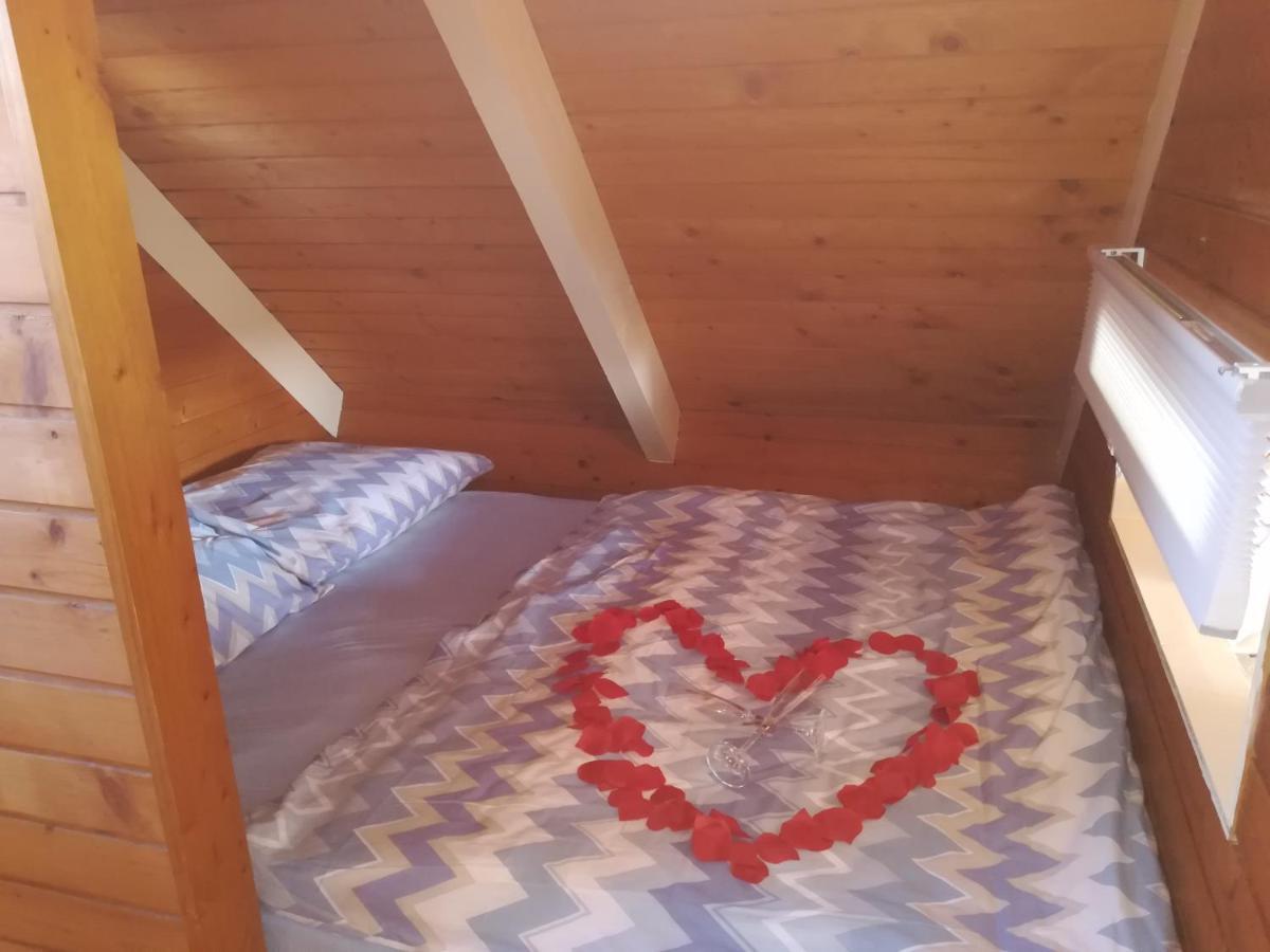 Pfahlbau Sunset I Toplage Elektroboot Inklusive Rust Eksteriør bilde